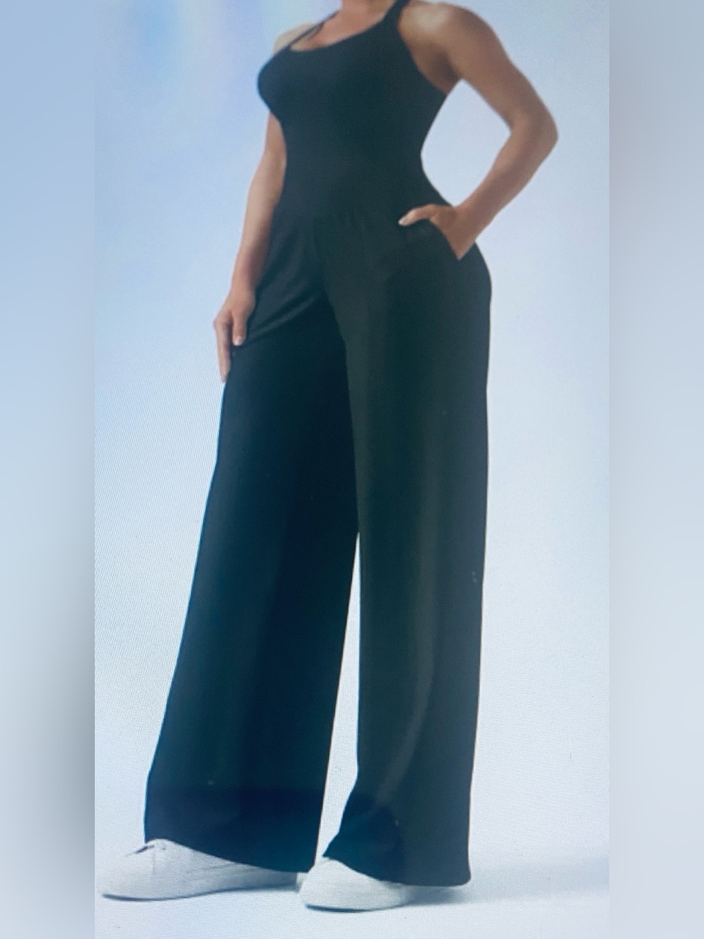 LARGE. HALARA SOFTLY ZERO HALTER COOL TOUCH EASY PEEZY JUMPSUIT - Picture 3 of 12